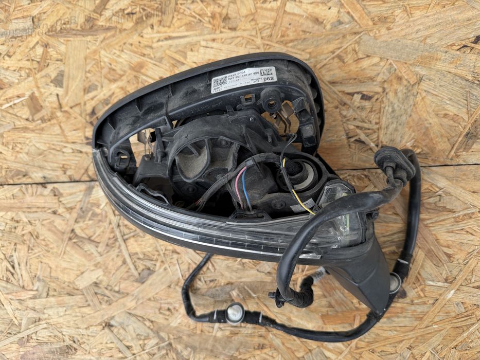 Brat oglinda dreapta pasager Audi A4 B9 A5 8W Originala Europa