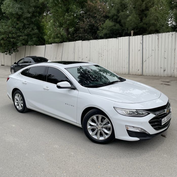 Chevrolet Malibu 2022 — 2