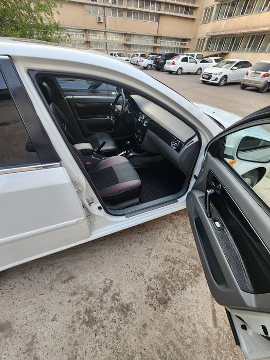 Жентра Евро 3 позиция автомат сотилади.