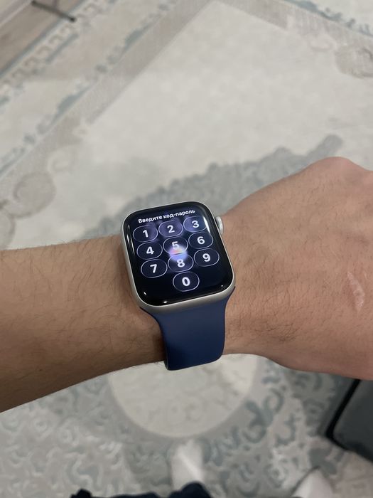 Продам Apple watch SE 2(44мм)поколение