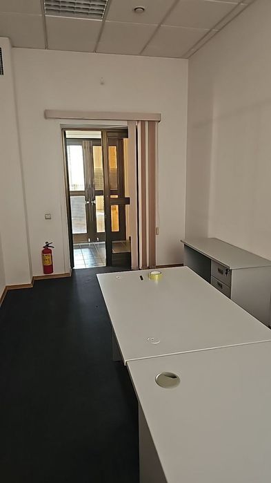 Срочно сдаются нежилые помещения