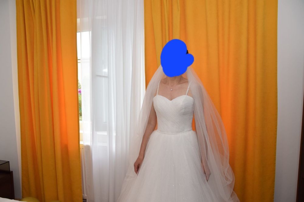 Vând rochie mireasa