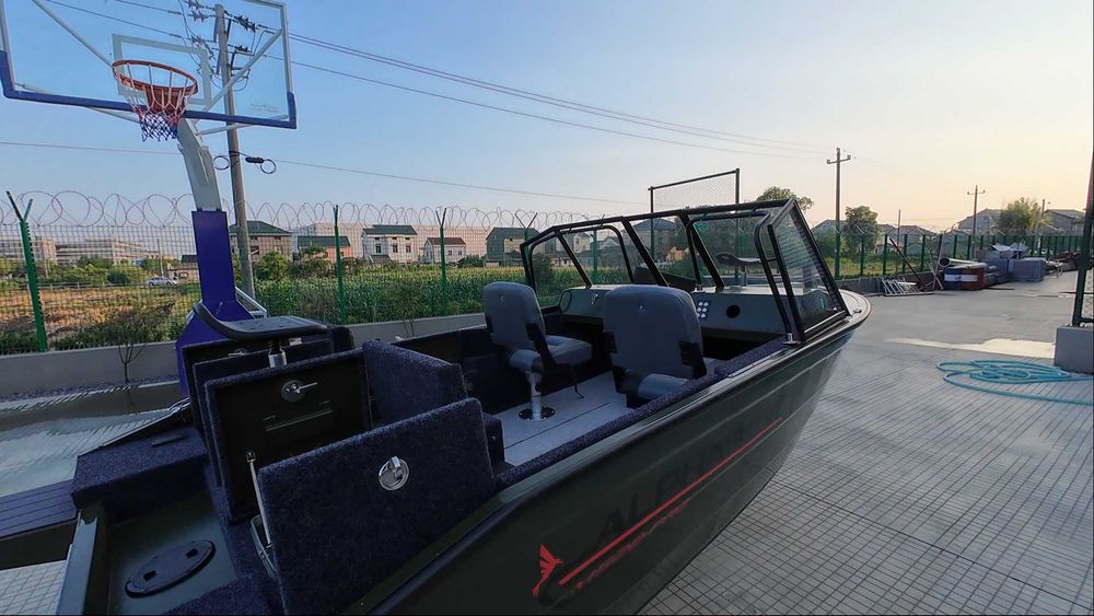 Alphaboat M520 Barca din Aluminiu Oferta Decembrie