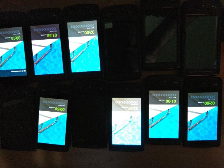 Samsung GT-I8320 ,lot 14 telefoane , cititi descrierea