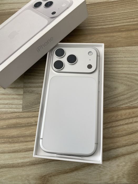 iPhone 17 PRO , NOU , 0 minute