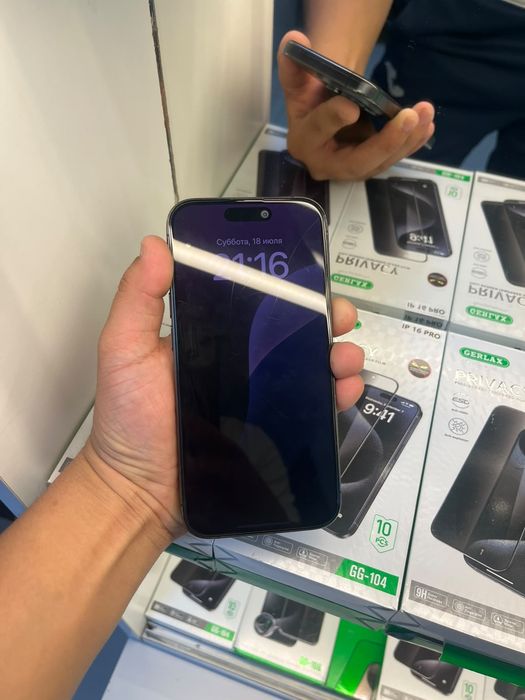 Продам iPhone 15pro