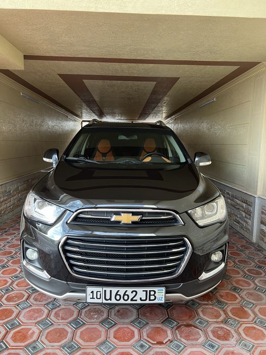 Qora Captiva 3/4 qilingan 2013 holati ideal