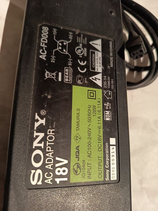 Alimentatoare Sony Laptop,TV 18V/6,11A ;19, 5 V - 4,36 A /4,7 A /6,2A