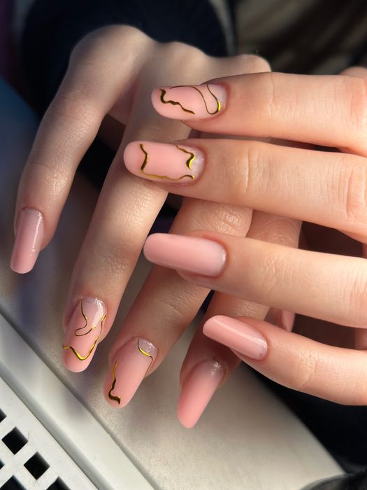 Unghii cu gel Brașov