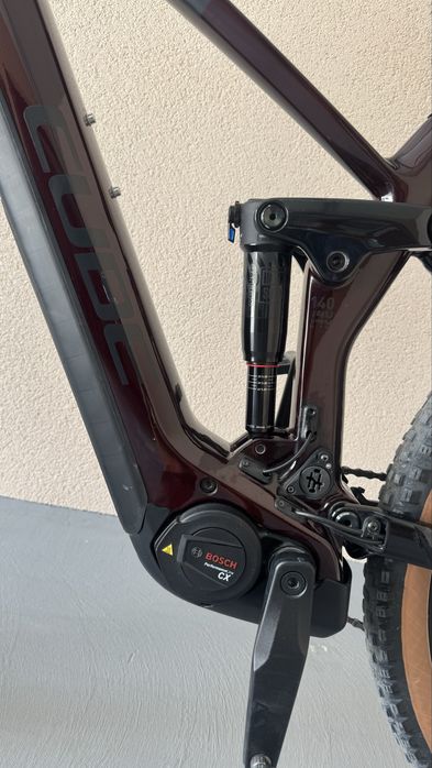 „Електрически велосипед CUBE (Bosch Performance CX Smart System / SRAM DB8)“