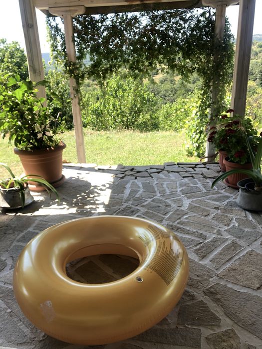 Дава се под наем Къща в с. Емона, Област Бургас - 100 кв.м за 102 € - Снимка #2