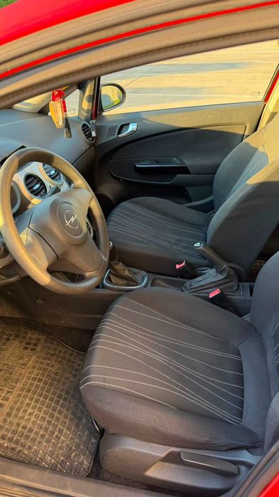 Opel Corsa D (2007), 1.2 Benzină, Roșu