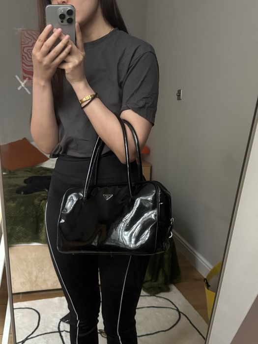 Винтажная сумка Prada