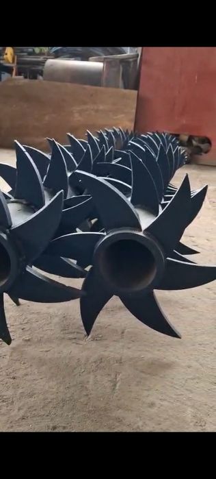 Культиватор на сельхоз технику.