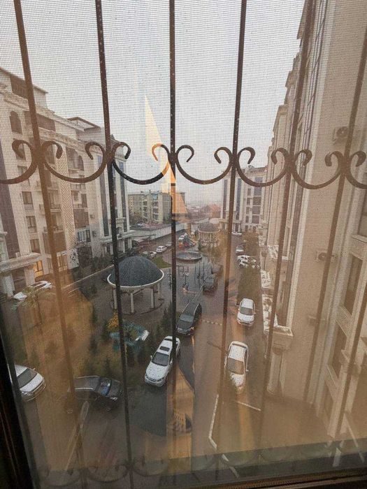 Продаётся квартира 3-комн, 115 м² в ЖК «Абу-Даби»