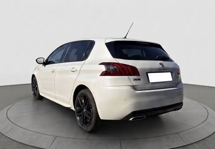 Dezmembrez peugeot 308 gt 2018 1.5 diesel