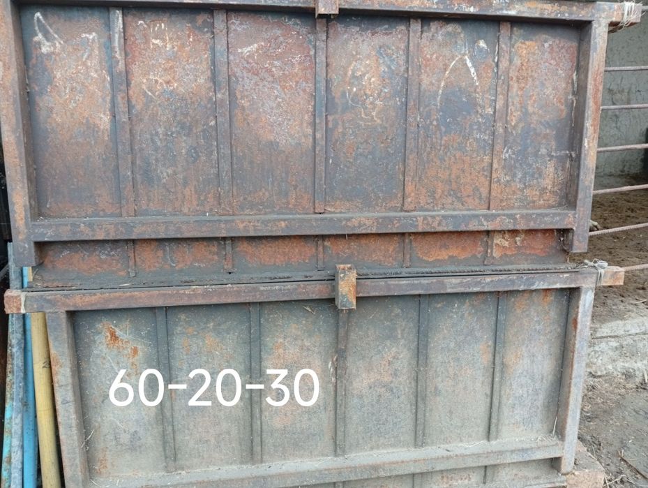 Penabiloʼy qoliplar sotiladi 4 ta 20 li 2 ta 12 li