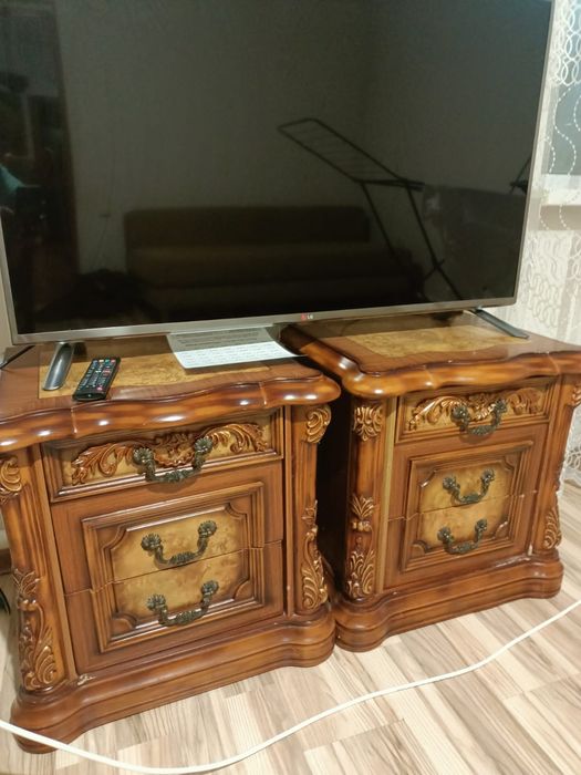 Продам 2 тумбы по 5000 тенге