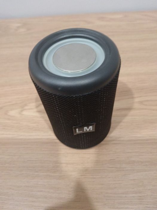 Портативная колонка LM
