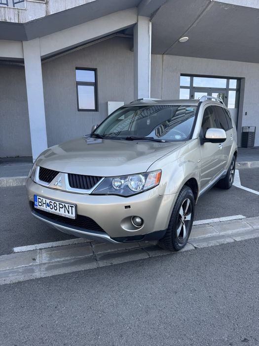 MITSUBISHI Outlander 2009 — imagine 3