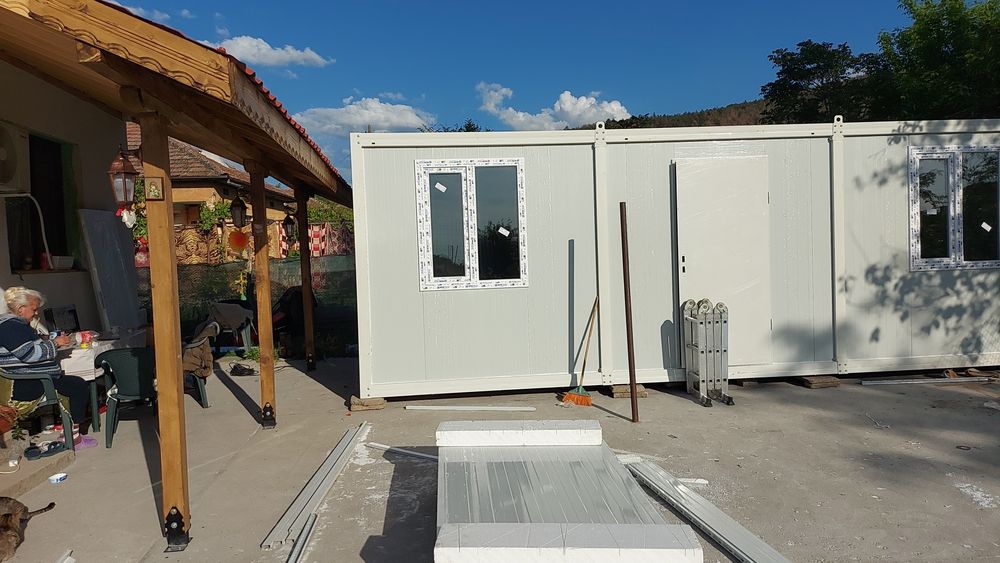 Продавам фургон сголобям