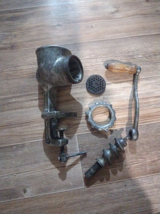 Мясорубка СССР в отличном состоянии