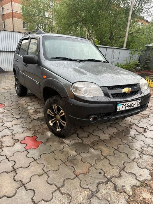 Продам ниву шевроле