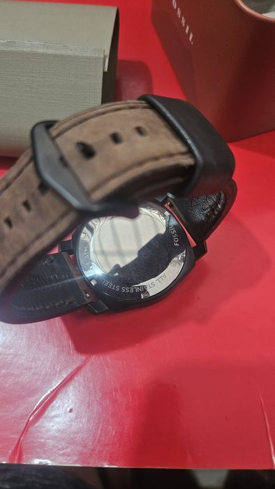 Мъжки часовник fossil-НОВ