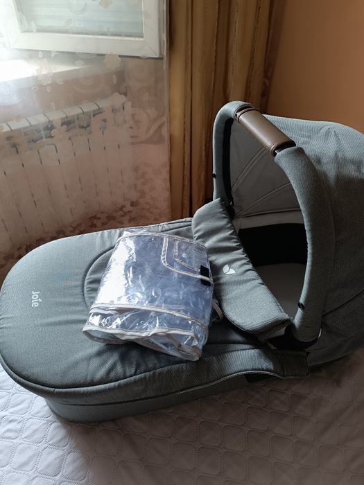Люлька joie в отличном состоянии