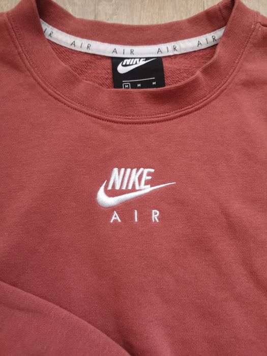Bluză Nike crop cu logo. Mărimea M.