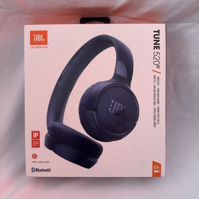 JBL Tune 520BT, JBL Pure Bass Sound, Bluetooth 5.3, Conexiune multi-point, Asistent vocal, Negru sigilate