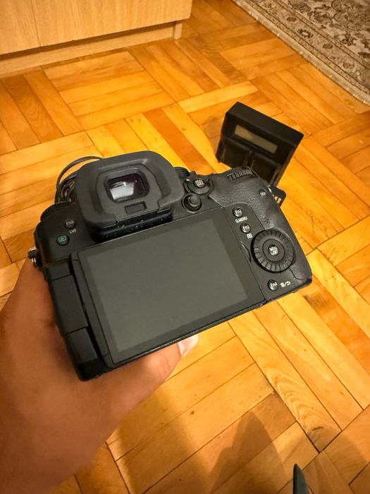 Panasonic GH5 cu obiectiv 12-60 f2.8-4