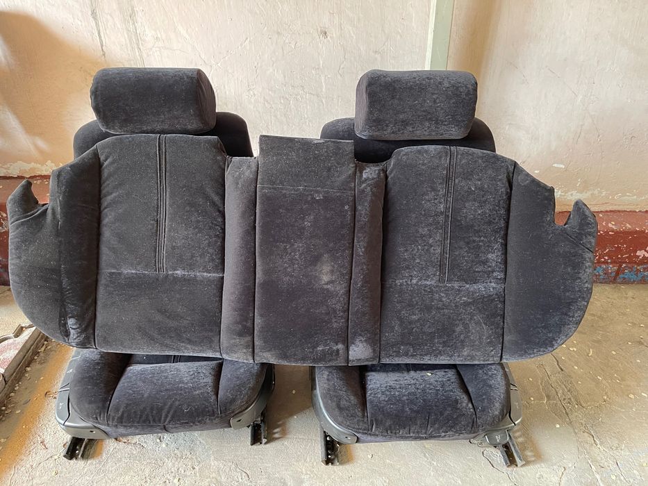 Продам сидения БМВ Е38