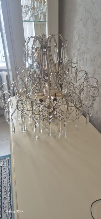 Люстра в гостиную