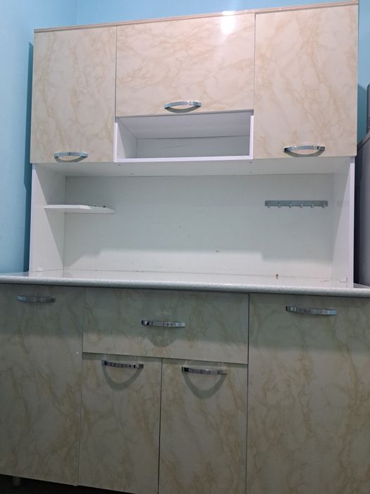 Oshxona garnitur 1.5m Oq Mramor + Tosh stol IDEAL