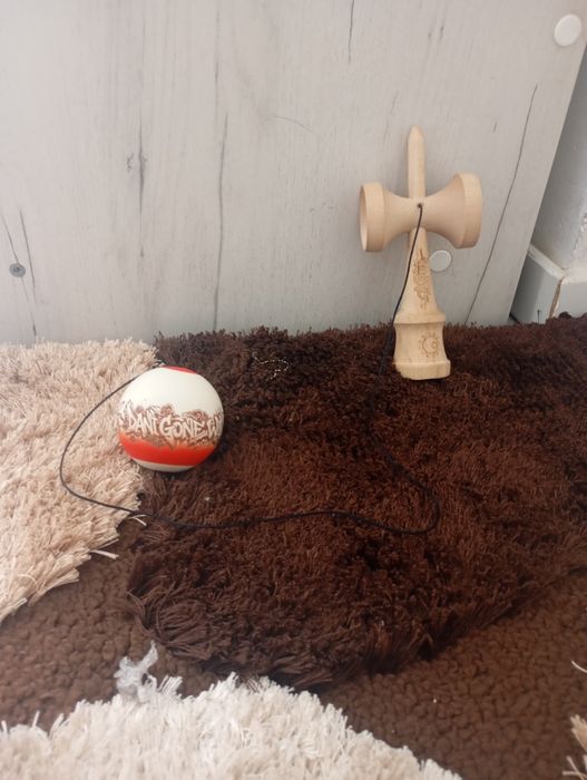 Vand urgent tama dani home wild nouă