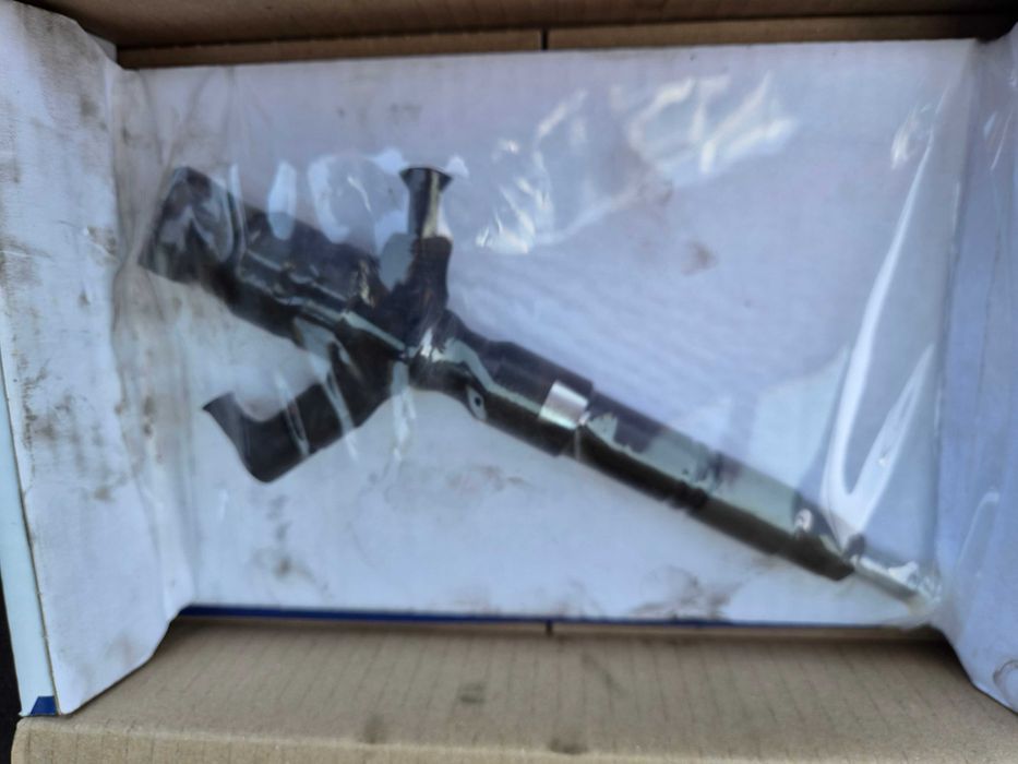 Комплект 4 бр. дюзи DENSO 23670-30170 за Toyota 3.0 D-4D 1KD-FTV – тествани, в отлично състояние Toyota Prado / Land Cruiser 150 3.0 D-4D, Hilux 3.0