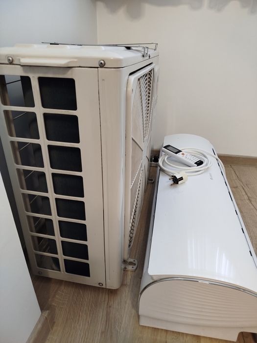 Климатик Gree 12-ка Inverter