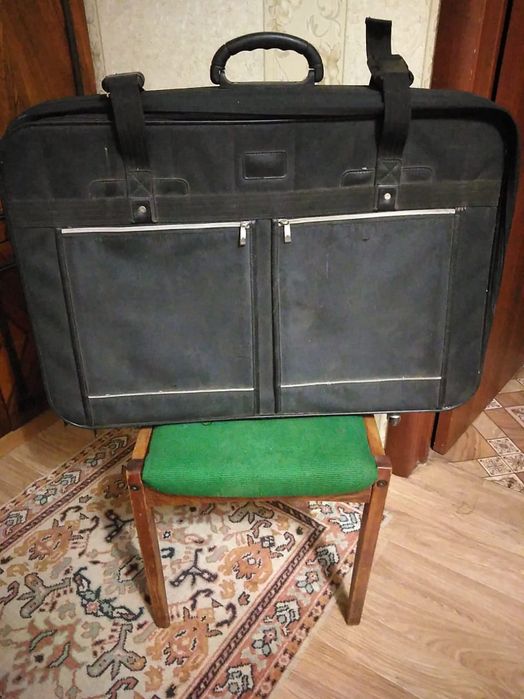 Чемодан кож.заменитель.