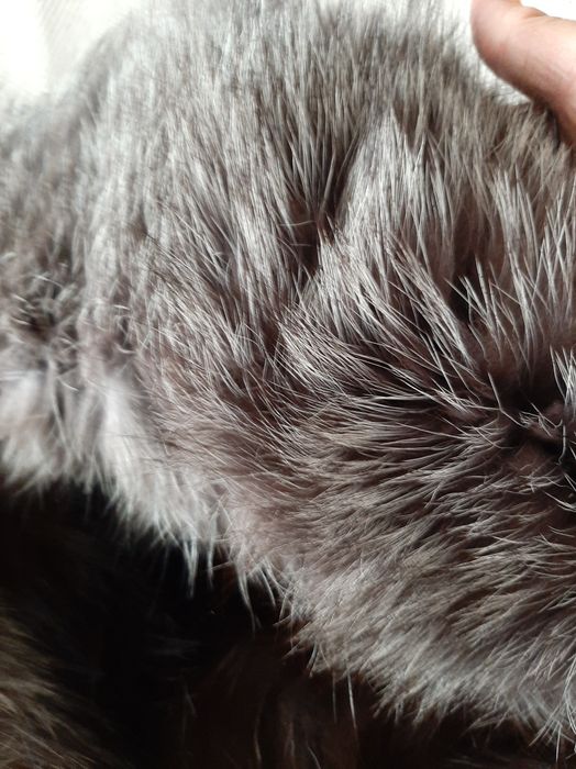 Продам кожаный плащ пуховик