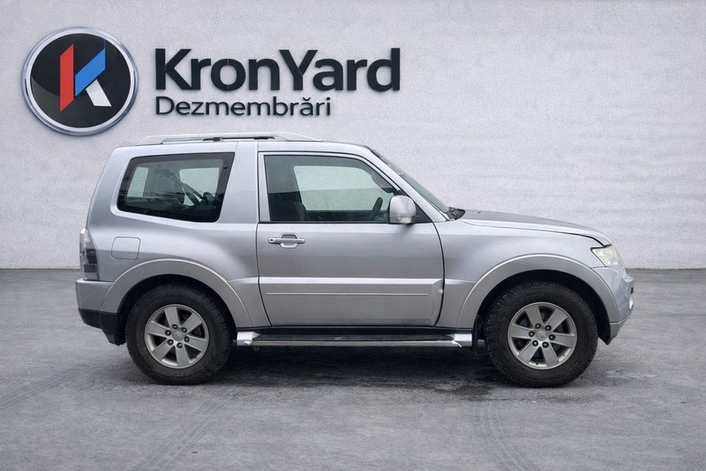 Dezmembrari dezmembrez  Mitsubishi Shogun Pajero 2006 - 2011 3.2 D 4M41 Garantie
