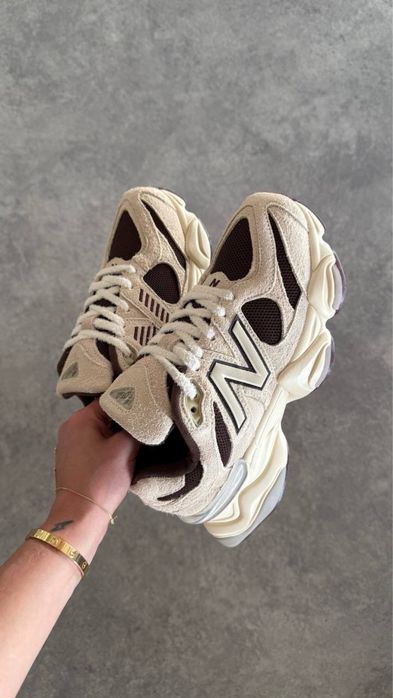 New Balance Sydbey Mclaughlin - Levrone x 9060 Linen Black Coffee