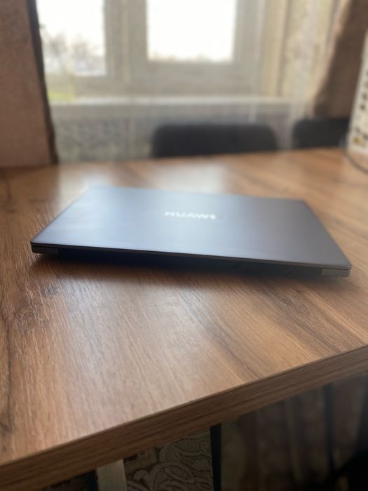 Ноутбук Huawei d16 для учёбы работы или игр Торг!
