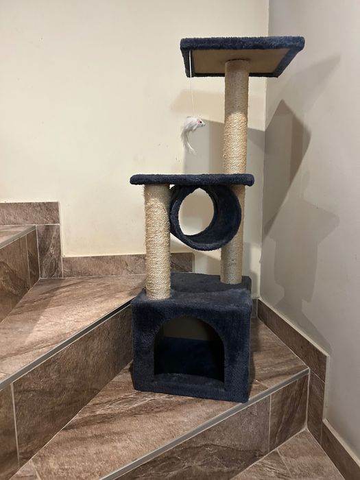 Căsuță pentru pisici