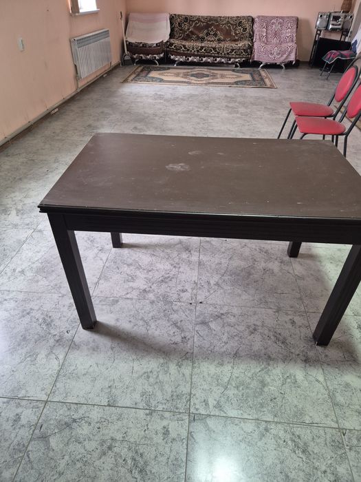 Продам стол со стульями б.у