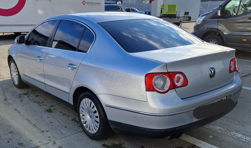 Vând passat b6 confortline