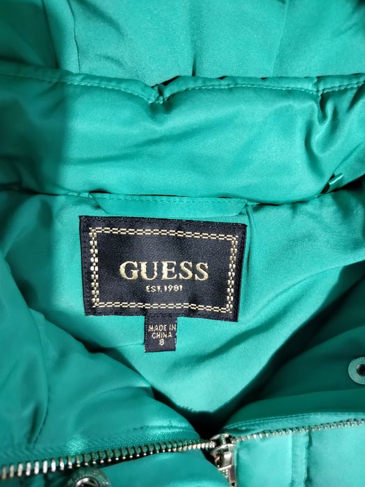 Оригинално детски  яке Guess