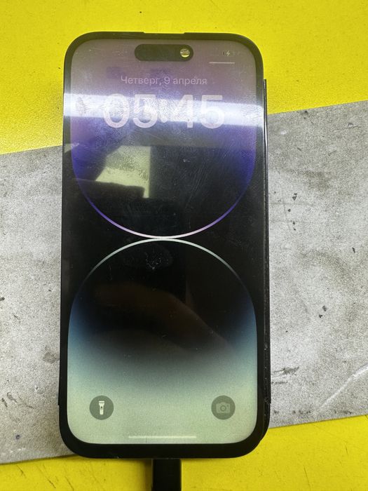 Продам Айфон 14 про 256Гб оригинал