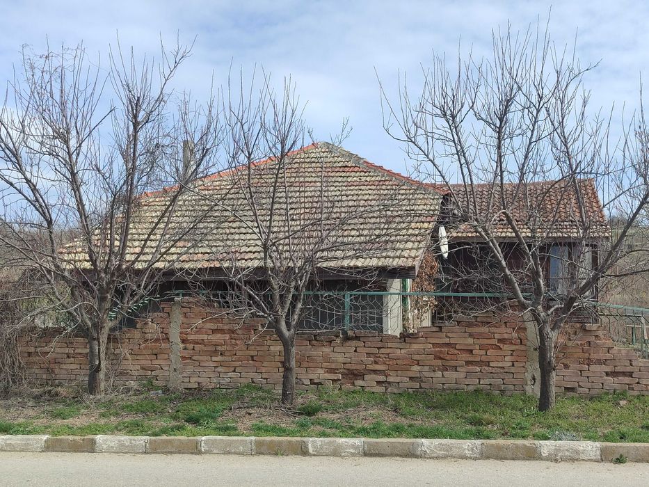 Къща в Красен...