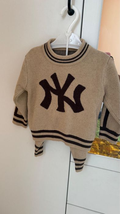 продам детские вещи